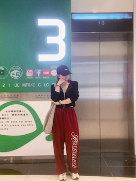 初🇭🇰さんのコーディネート