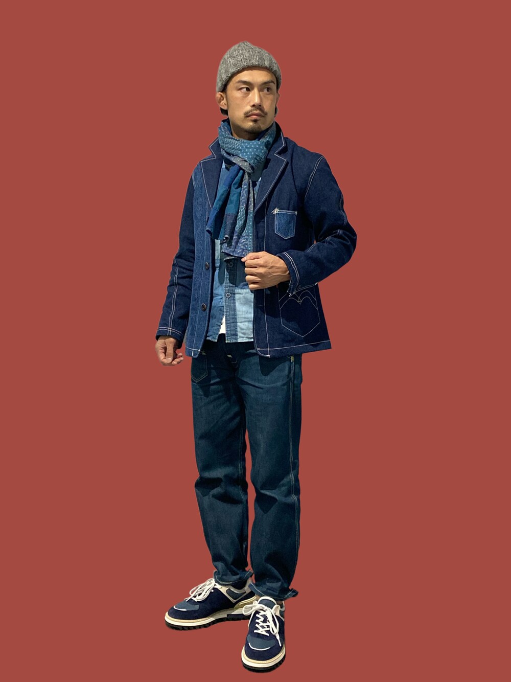 KOJI｜Levi's REDのデニムジャケットを使った秋コーディネート - WEAR