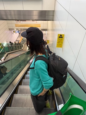 「アイテム（サンダル）」を使った、いつきさん（レディース・165cm）の秋コーディネート