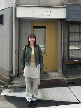 「アイテム（MA-1）」を使った、いつきさん（レディース・165cm）の春コーディネート