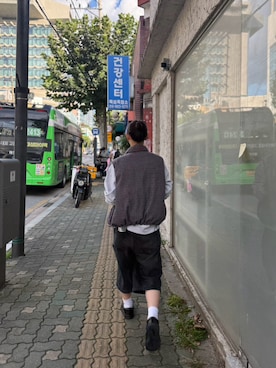 「アイテム（ダウンベスト）」を使った、いつきさん（レディース・165cm）の秋コーディネート