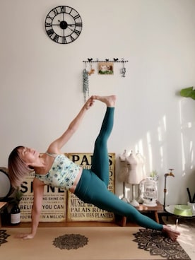 「アイテム（ウィッグ）」を使った、𝓮𝓽𝓼𝓾*さん（レディース・157cm）の秋コーディネート
