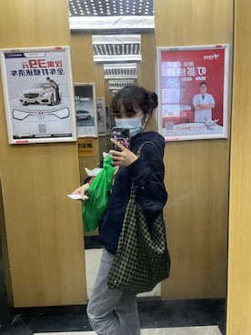 「:CHOCOOLATEのアイテム」を使った、韩YQnQさん（レディース・158cm）の春コーディネート