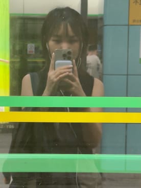 「COS（コス）のアイテム（トップス）」を使った、韩YQnQさん（レディース・158cm）の冬コーディネート