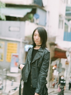 dz さんの（COS | コス）を使ったコーディネート