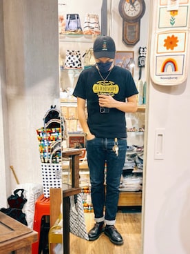 「RAT FINK（ラットフィンク）のアイテム」を使った、Yu Shuo Changさん（メンズ・180cm）の秋コーディネート