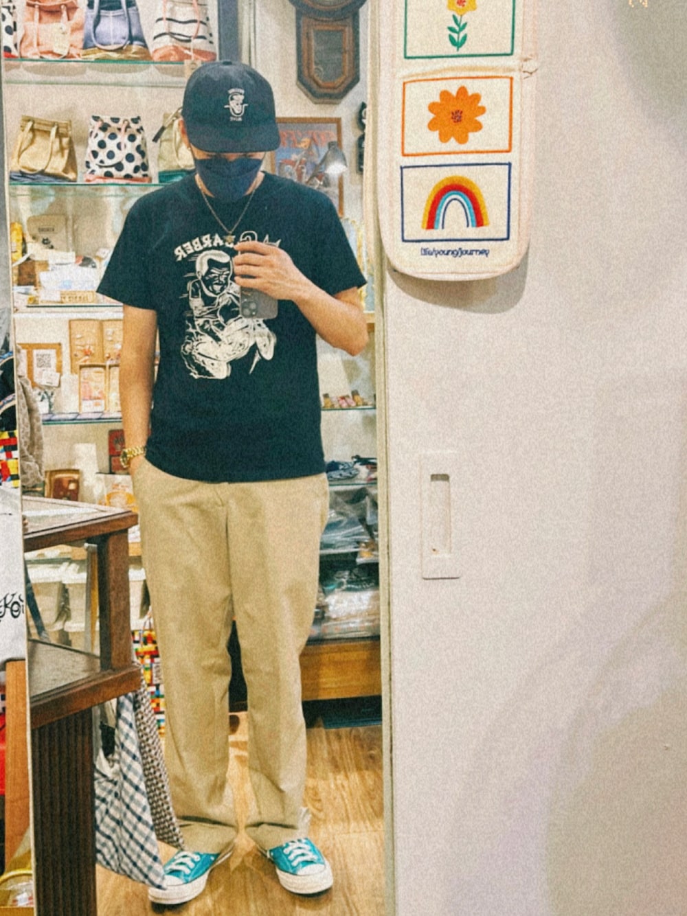 「RED KAPのRED KAP / レッドキャップ : PLEATED WORK PANT	（その他パンツ、ブラック系）」を使った、Yu Shuo Changさん（メンズ・180cm）の秋コーディネートの1枚目の写真
