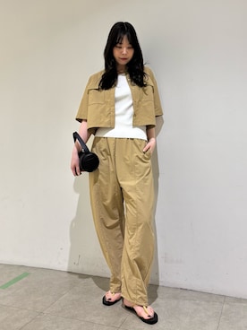 「qualite（カリテ）の【前後で着用可能！新色追加】2WAYスクエアノースリーブニット/インナー/春服/夏服/オフィスカジュアル（タンクトップ、ホワイト系）」を使った、Shihoさん（レディース・168cm）の夏コーディネート