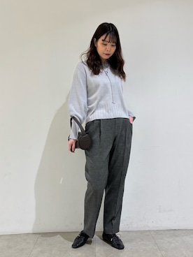 「アイテム（ドレスシューズ）」を使った、Shihoさん（レディース・168cm）の秋コーディネート