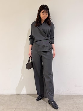 「アイテム（ドレスシューズ）」を使った、Shihoさん（レディース・168cm）の秋コーディネート