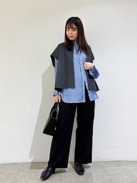 「アイテム（ポンチョ）」を使った、Shihoさん（レディース・168cm）の秋コーディネート