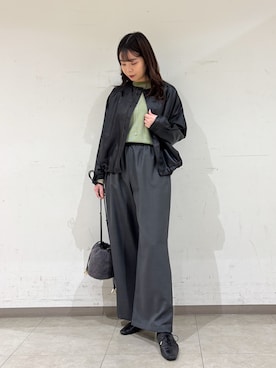 「アイテム（ドレスシューズ）」を使った、Shihoさん（レディース・168cm）の秋コーディネート