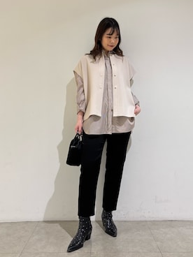 「アイテム（ポンチョ）」を使った、Shihoさん（レディース・168cm）の冬コーディネート