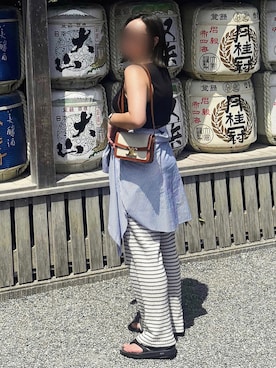 「CELINE（セリーヌ）のアイテム（ショルダーバッグ）」を使った、ayumiさん（レディース・165cm）の秋コーディネート