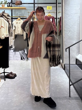 「アイテム（タンクトップ）」を使った、ほりんさん（レディース・160cm・20代）の秋コーディネート