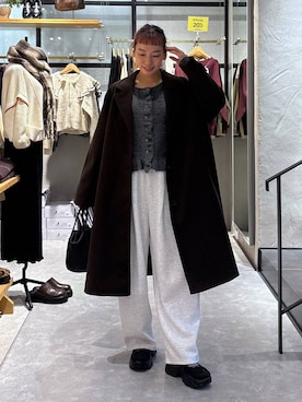 「アイテム（チェスターコート）」を使った、ほりんさん（レディース・160cm・20代）の秋コーディネート