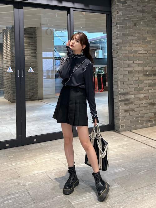 村田倫子さんのコーディネート
