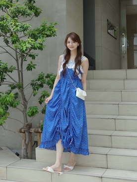 「idem（イデム）のアイテム（バッグ）」を使った、村田倫子さん（レディース・163cm）の夏コーディネート