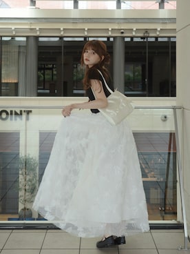 「idem（イデム）のアイテム」を使った、村田倫子さん（レディース・163cm）の夏コーディネート