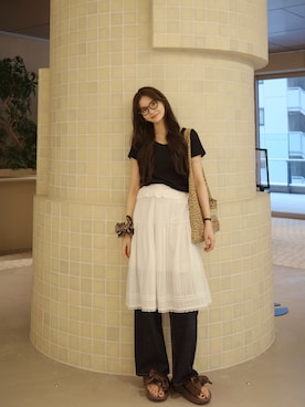 「idem（イデム）のアイテム（パンツ）」を使った、村田倫子さん（レディース・163cm）の夏コーディネート