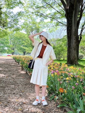 「idem（イデム）のアイテム（ジャケット/アウター）」を使った、村田倫子さん（レディース・163cm）の春コーディネート