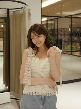「idem（イデム）のアイテム」を使った、村田倫子さん（レディース・163cm）の春コーディネート