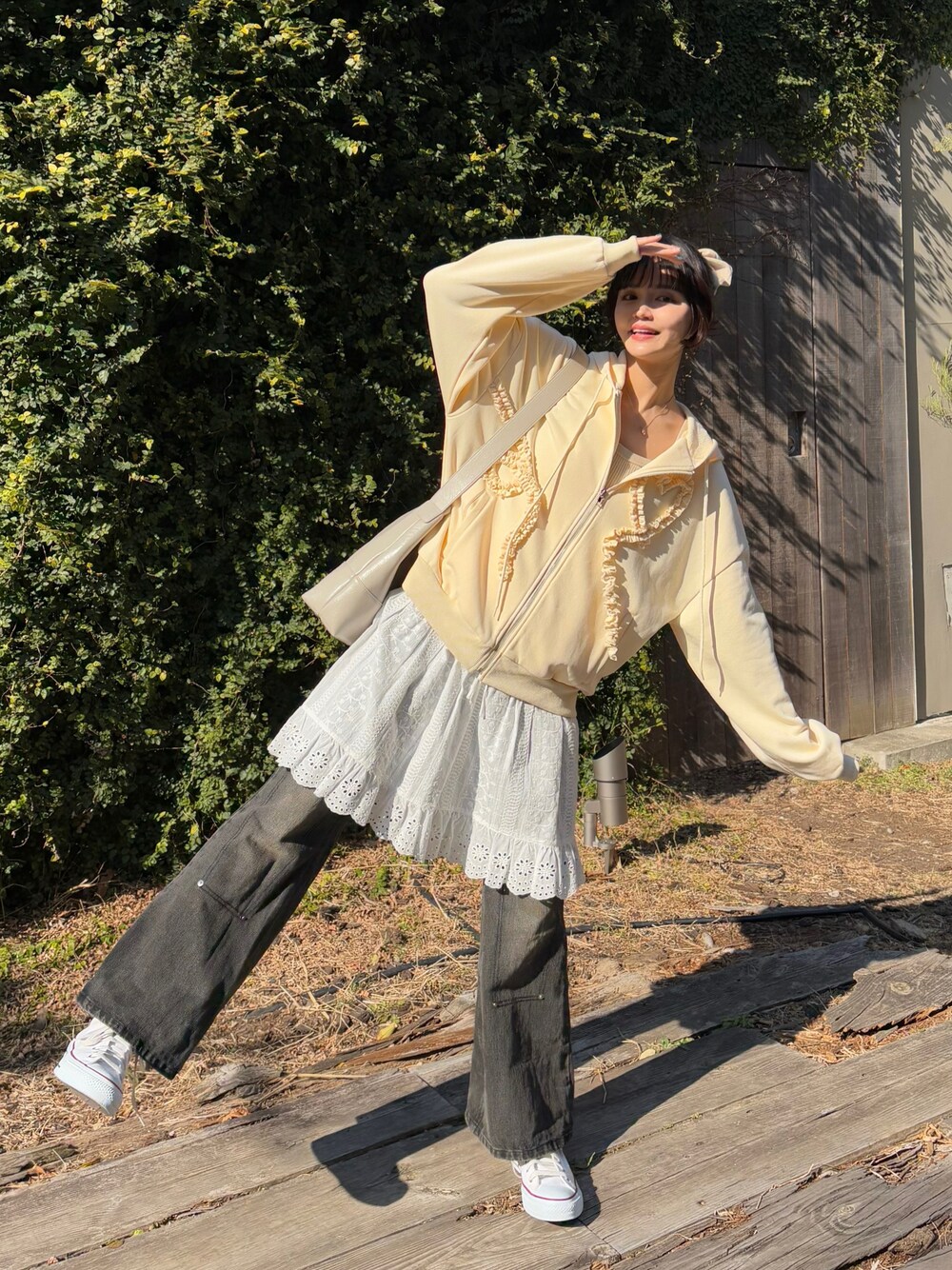 idem 村田倫子 heart frill hoodie フーディ パーカー idem 村田倫子 heart frill hoodie フーディ パーカー デザインで