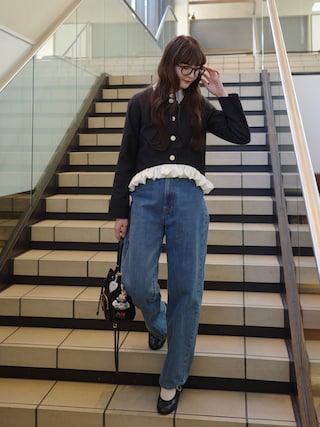 「idem(イデム)のblooming frill jacket / フリルデザインジャケット【セットアップ着用可能】(ノーカラージャケット)」を使った、村田倫子さん(レディース・163cm)の冬コーディネート