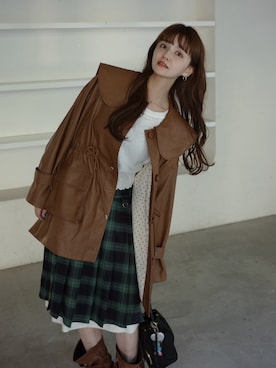 「アイテム（ノーカラージャケット）」を使った、村田倫子さん（レディース・163cm）の秋コーディネート