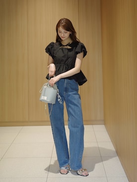 「idem（イデム）のアイテム（トップス）」を使った、村田倫子さん（レディース・163cm）の春コーディネート