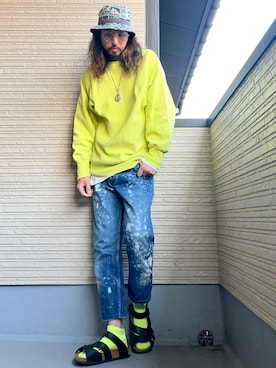 「ネオンイエロー」｜「アイテム（帽子）」を使った、higerinseさん（メンズ・170cm）の春コーディネート