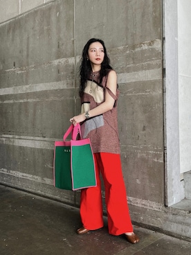 「iI（アイ）のアイテム」を使った、たなかまいさん（レディース・169cm）の春コーディネート