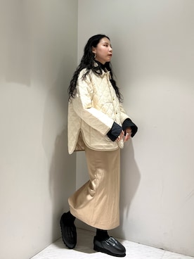 「grapevine by k3（グレープバインバイケースリー）のアイテム（シューズ）」を使った、たなかまいさん（レディース・169cm）の秋コーディネート