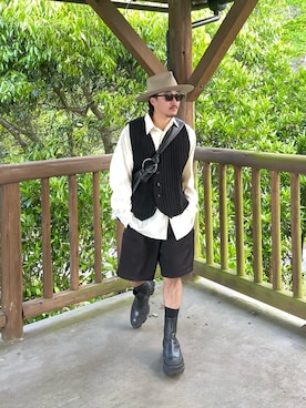 「soerte（ソエルテ）のOversize L/S basic shirt /オーバーサイズロングスリーブシャツ（シャツ/ブラウス、ホワイト系）」を使った、qsssy さん（メンズ・160cm）の春コーディネート