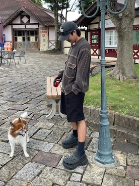 「アイテム（サンダル）」を使った、qsssy さん（メンズ・160cm）の秋コーディネート