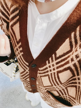 Yi Fen Changさんのコーディネート