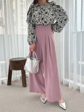 「fifth（フィフス）のアイテム（シャツ/ブラウス）」を使った、fifthスタッフさん（レディース・160cm）の春コーディネート