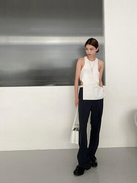 Una Yangさんのコーディネート