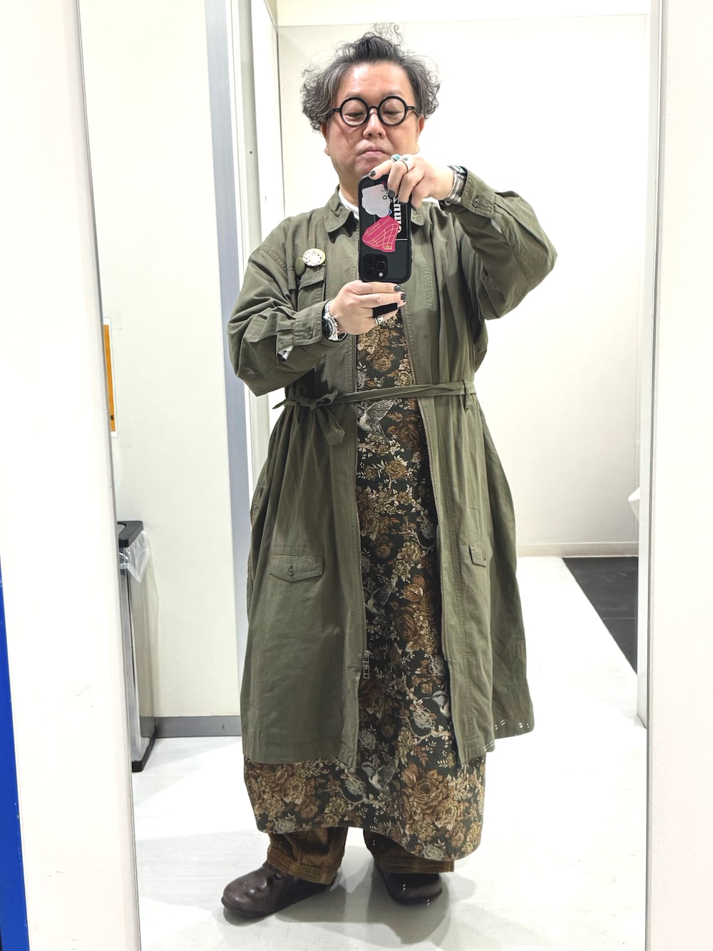 Engineered Garmentsのエプロンを使った人気ファッション