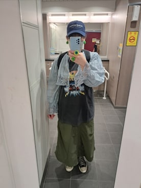 「アイテム（イヤリング）」を使った、ぬーさん（レディース・162cm）の春コーディネート