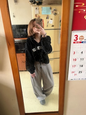 「アイテム（ブレスレット、パープル系）」を使った、培333さん（レディース・153cm）の春コーディネート