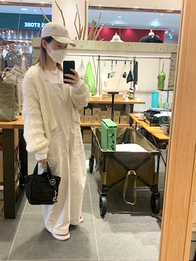 「オールホワイト」｜「アイテム（財布/小物）」を使った、madoka さん（レディース・152cm）の秋コーディネート