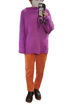 「JUNOAH（ジュノア）のアイテム（スラックス）」を使った、momoさん（レディース・154cm）の冬コーディネート