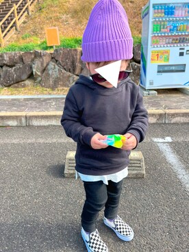 「むすこーで」｜「アイテム（スリッポン）」を使った、𝚜𝚘𝚞𝚔𝚞𝚗さん（キッズ・90cm）の春コーディネート
