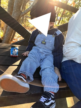 「オールドスクール」｜「アイテム（オールインワン・サロペット）」を使った、𝚜𝚘𝚞𝚔𝚞𝚗さん（キッズ・90cm）の冬コーディネート