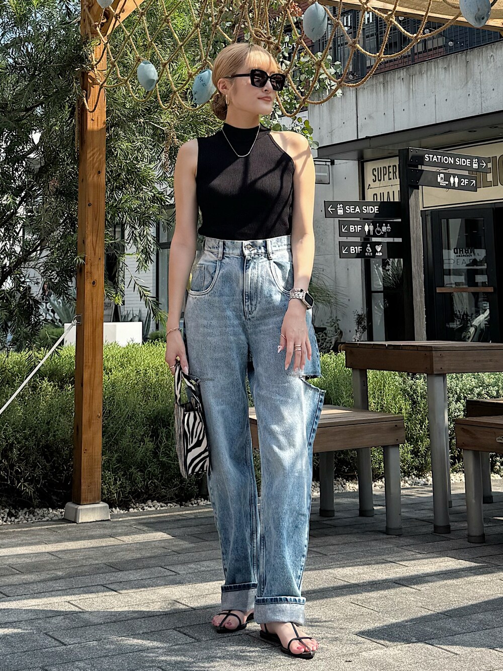 メゾンマルジェラ Maison Margiela スラッシュ カットデニム 38 Maison Margiela（メゾンマルジェラ） 【訳あり-38のみ】MAISON