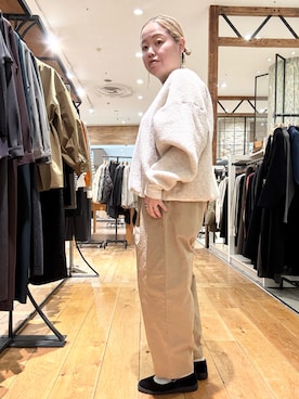 「アイテム（その他トップス）」を使った、チコたんさん（レディース・156cm）の秋コーディネート