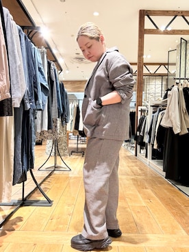 「URBAN RESEARCH DOORS（アーバンリサーチドアーズ）のFORK&SPOON　ヘンプブレンドテーラードジャケット（テーラードジャケット、ベージュ系）」を使った、チコたんさん（レディース・156cm）の春コーディネート