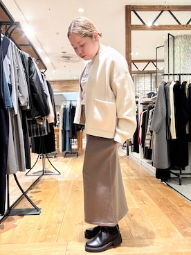 「URBAN RESEARCH DOORS（アーバンリサーチドアーズ）のトラックソールブーツ（ブーツ）」を使った、チコたんさん（レディース・156cm）の秋コーディネート