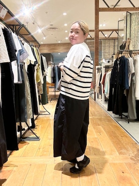 「Gramicci（グラミチ）のアイテム」を使った、チコたんさん（レディース・156cm）の春コーディネート